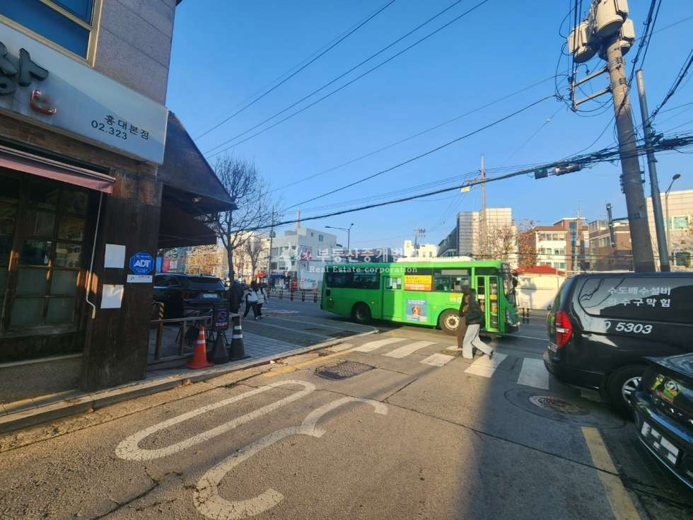 서울 마포구 성산동 월드컵북로 대로변 코너, 내 외관 수려한 8층 빌딩, 넓은 자주식 주차장 매매 매물번호 12372 사진 8