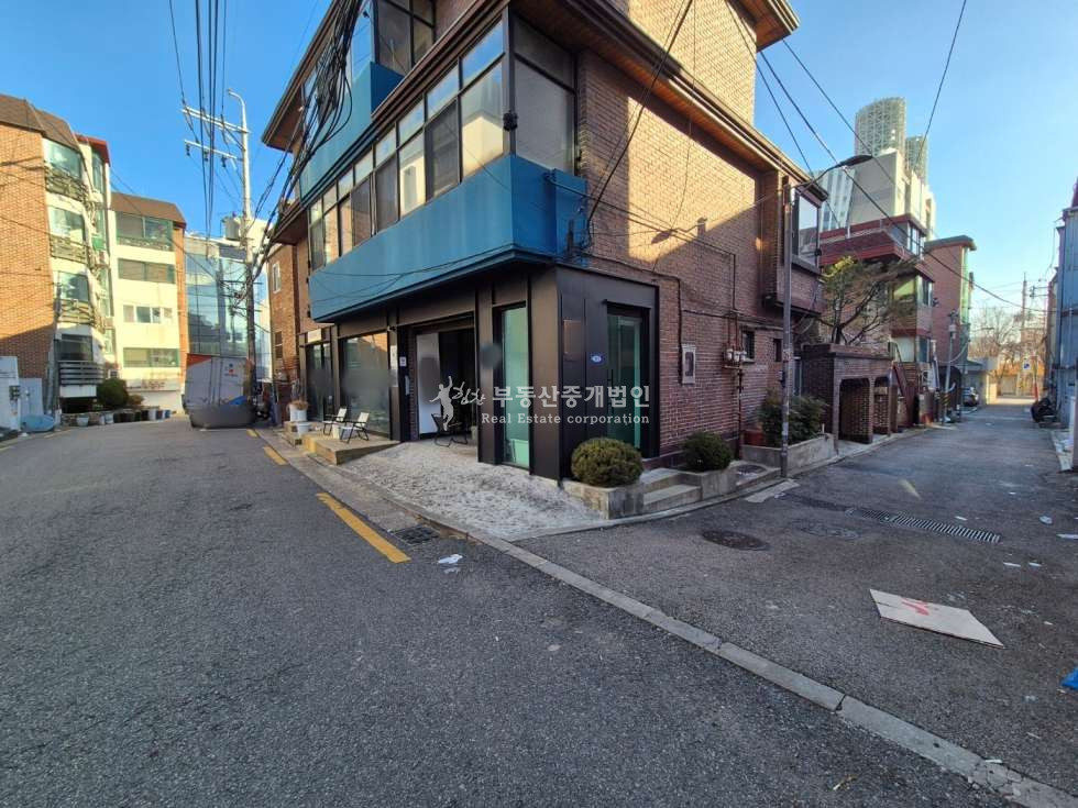 서울 마포구 합정동 합정동 하늘길, 지하철역 도보 7분 거리, 완성형 인테리어 월세 매물번호 12416 사진 2