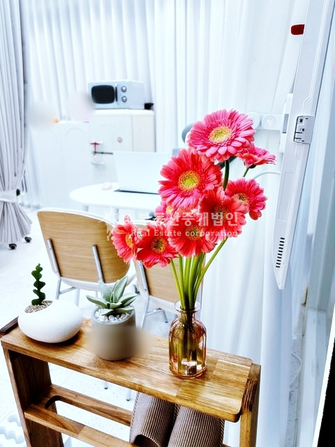 서울 마포구 동교동 lg 팰리스 지하 1층 뷰티 업종 추천드립니다. 월세 매물번호 12436 사진 5
