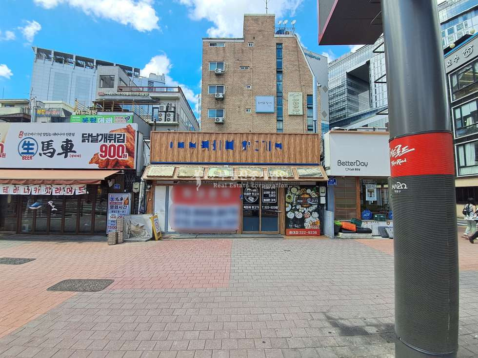 서울 마포구 동교동 홍대입구역 초역세권 유동인구 바글바글한 걷고싶은거리 1층 상가 월세 매물번호 11455 사진 1