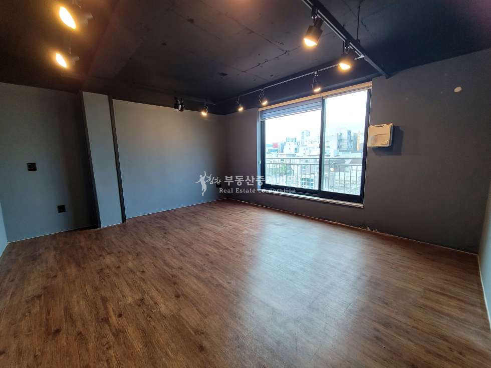 서울 마포구 서교동 월세 월세 매물번호 10042 사진 8