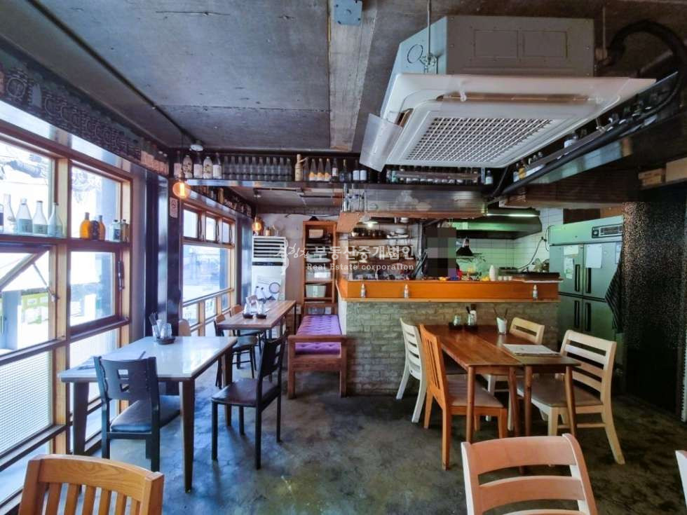 서울 마포구 서교동 합정 상수 사이 l 먹자골목 1.5층 l 노출좋은 상가 월세 매물번호 10352 사진 6