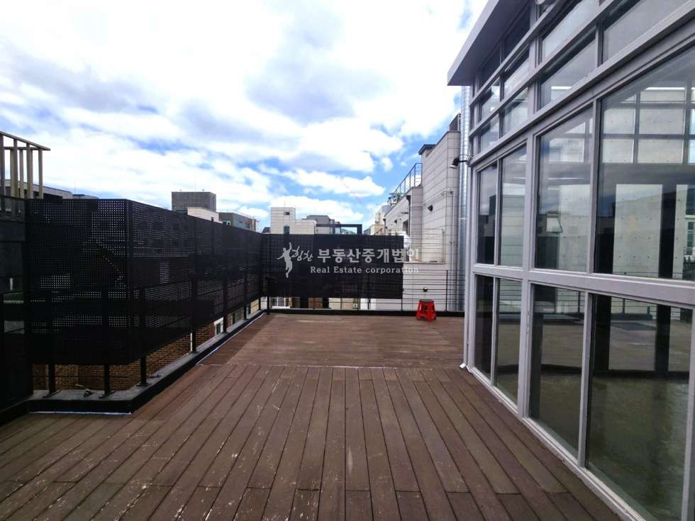 서울 마포구 동교동 365,24시 무료컨설팅ok l 테라스,층고높음,코너 월세 매물번호 10150 사진 6