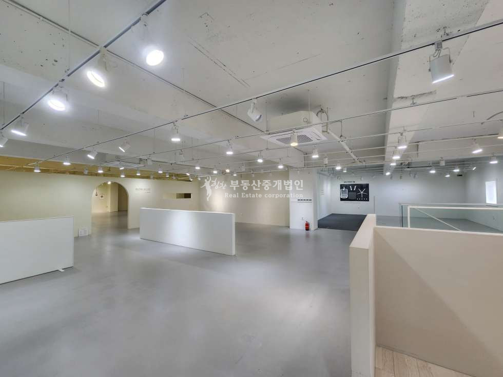 서울 마포구 성산동 365,24시 무료컨설팅ok l 전시장, 브랜딩, 판매하기좋은곳 월세 매물번호 12837 사진 4