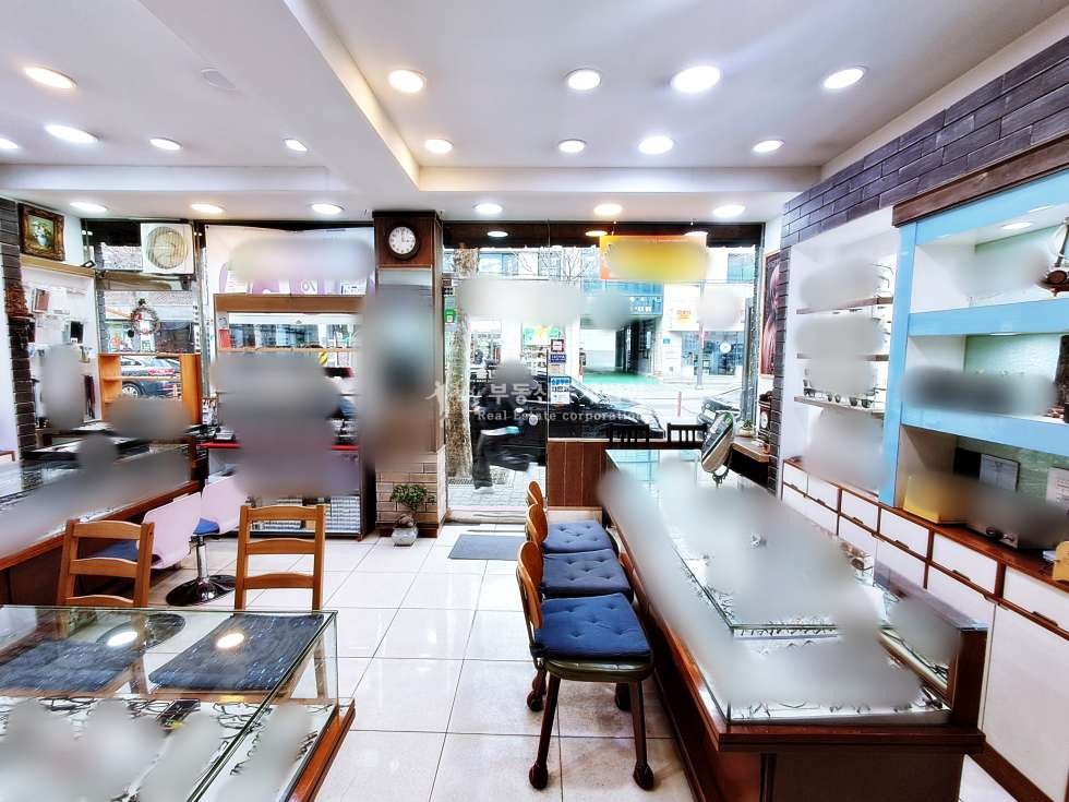 서울 마포구 망원동 망원로 대로변 1층 상가 약국 안경점 추천드립니다. 월세 매물번호 12338 사진 1