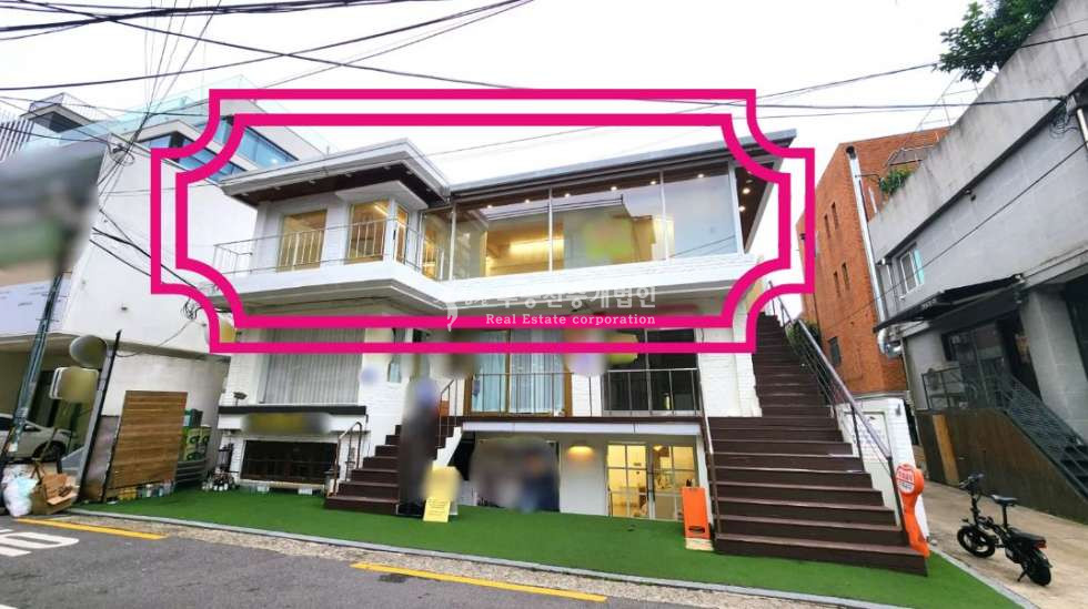 서울 마포구 서교동 패션거리 이면 l 가시성좋은 2층전체 l 인테리어완비 월세 매물번호 12716 사진 1