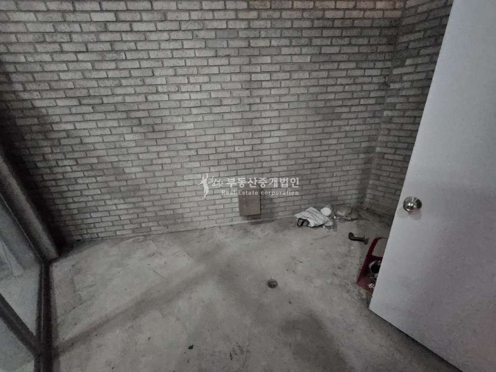 서울 마포구 합정동 실26.무권리.썬큰지하.층고높은.세련된외관 월세 매물번호 13155 사진 6