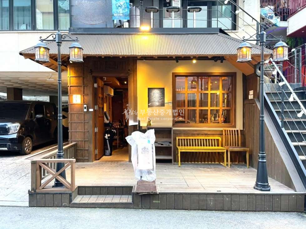 서울 마포구 연남동 365일24h 무료컨설팅ok l 홍대 미로길 A급 매물 1층 상가 월세 매물번호 10056 사진 1