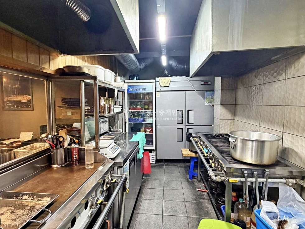 서울 마포구 망원동 망리단길 메인 대로변 극강의 가성비 임대료 곱창 고기집 상가 1층 월세 매물번호 13176 사진 6