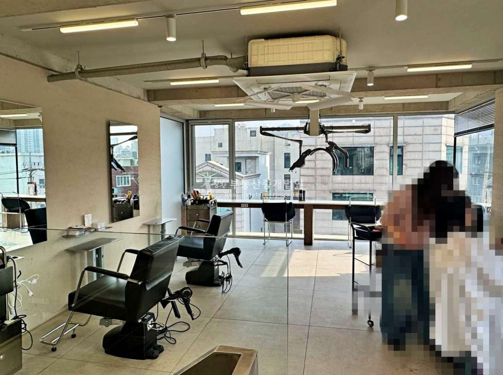 서울 마포구 연남동 연남동 벚꽃길 초입 신축급컨디션 접근성 좋은 연층 상가 월세 매물번호 12866 사진 6
