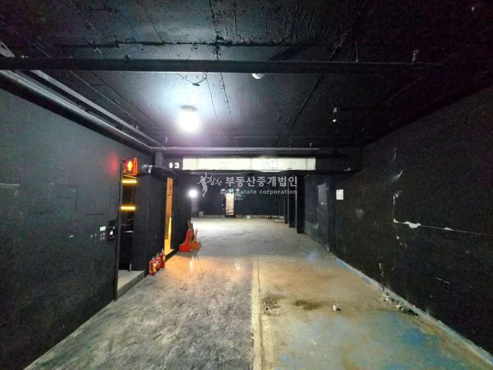 서울 마포구 서교동 365,24시 무료컨설팅ok l 클럽이었던 매물 무권 월세 매물번호 13168 사진 4