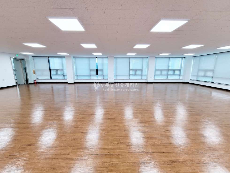 서울 마포구 서교동 망원역 초역세권, 주차가능 면적대비 가성비 사무실 월세 매물번호 12003 사진 5