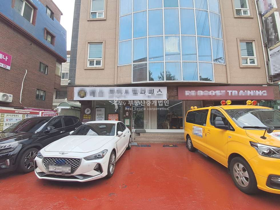 서울 마포구 서교동 서교초 인근 1층에 위치한 피티샵 추천드립니다. 월세 매물번호 11190 사진 1