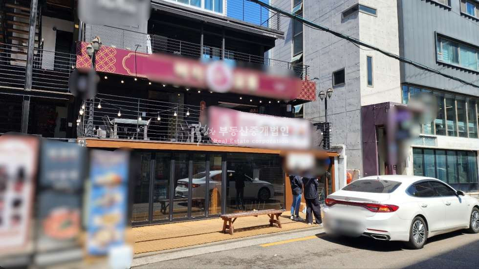 서울 마포구 동교동 실24.넓은테라스사용.브랜드노출잘되는.오피스라인 월세 매물번호 12947 사진 1