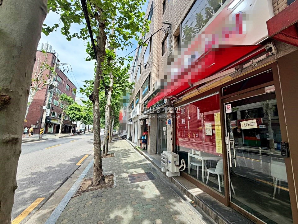서울 마포구 서교동 서교동 오피스 주거 혼합상권 아만티호텔 인근 유동 넘치는 대로변 상가 1층 월세 매물번호 13207 사진 8