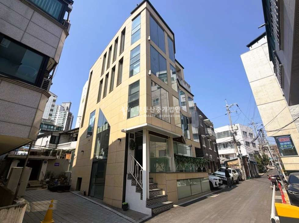 서울 마포구 신수동 무권리 I 대흥역 도보5분 신축급 세련된 외관건물 통임대 월세 매물번호 12780 사진 4